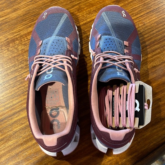 On Running Shoes - ON RUNNING SHOES